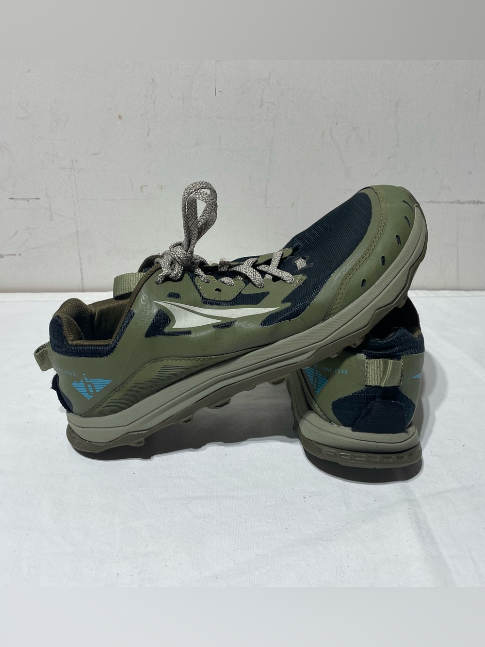 Altra Lone Peak 6 Trail Running Shoes Mens 9 Olive Green AL0A547L315 Zero Drop